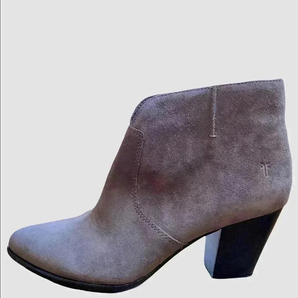 Frye Women’s  Suede Reed Ankle Boots Size 9 - Picture 1 of 12